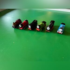 RARE Thomas The Train Large Lot Motorized Trains Wooden Railway